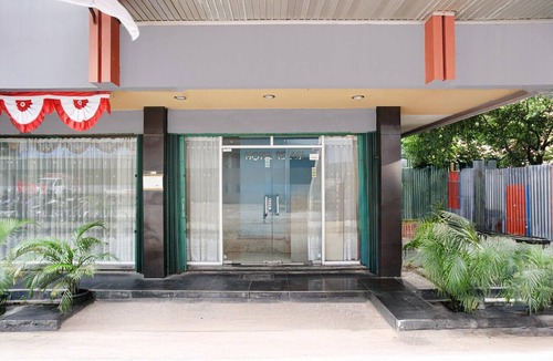Palembang House | Family Luxury Suite W/Free WiFi and Parking