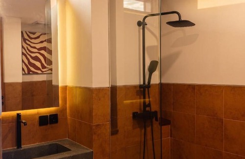 Beraban Hotel | Frontera Nyanyi