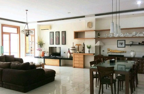 Purwokerto Hotel | GK Gallery Rumah Sewa