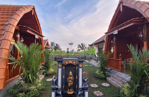 Tembuku House | Green Pacing Lodge