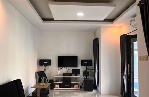 Lombok Villa | Griya Alit By Royal Amreetha