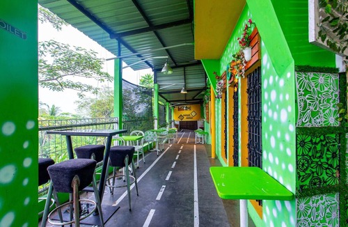 Purwokerto House | Griya Karangsalam Twin Retreat