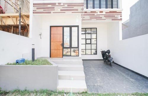 Yogyakarta House | Griya Sidobali Syariah Family Only