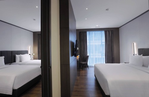 Lubuk Baja Hotel | Harper Premier Nagoya Batam