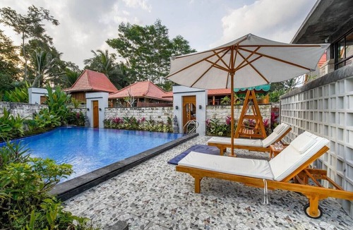Melayang Villa | Hidden 1BR Peaceful A-Frame Villa | Ubud Area