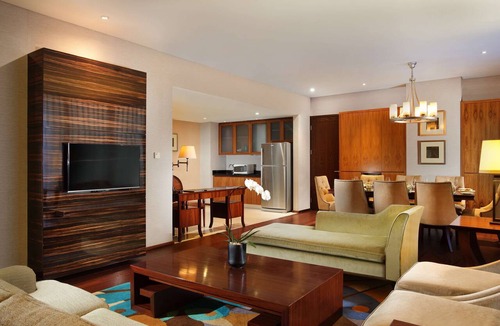 Bandung Hotel | Hilton Bandung