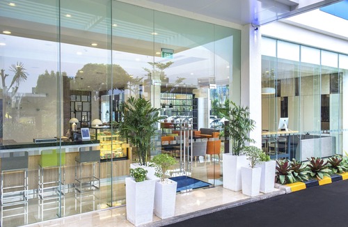 Menteng Hotel | Holiday Inn Express Jakarta Menteng by IHG