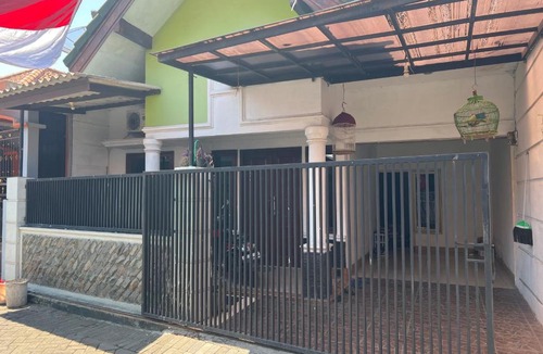 Sidoarjo House | Holiday Park