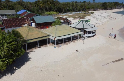 Bira Resort | HomeStay island liukang loe Ramli
