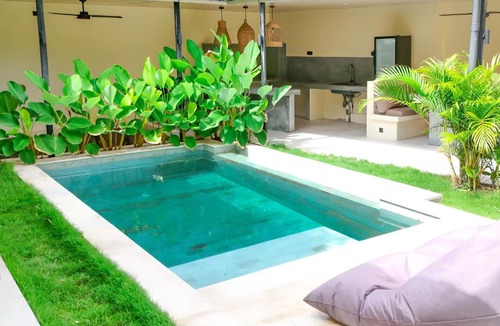 Kuta Villa | HomeVillas