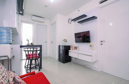 Jatinegara Apartment | Homey 2Br With Modern Interior At Apartment Bassura City