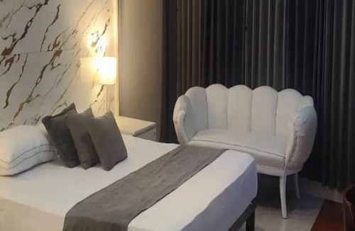 Depok House | Hot In Hotel