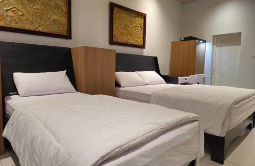 Sunset Road Hotel | Hotel Dakozi Living