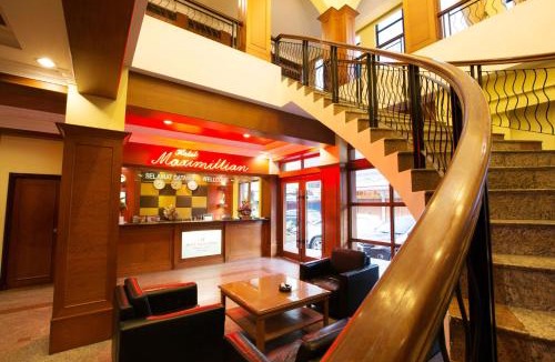 Tanjung Balai Karimun Hotel | Hotel Maximillian