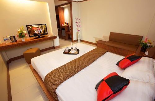 Tanjung Balai Karimun Hotel | Hotel Maximillian
