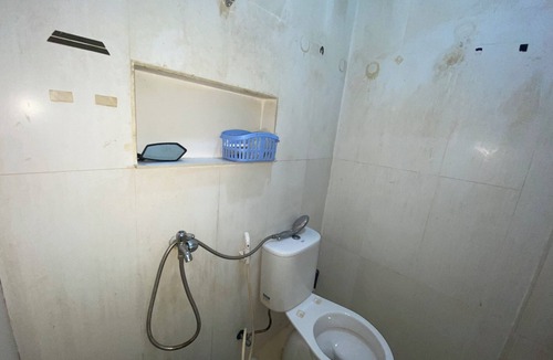 Lubuk Baja Hotel | Hotel O Octav Homestay