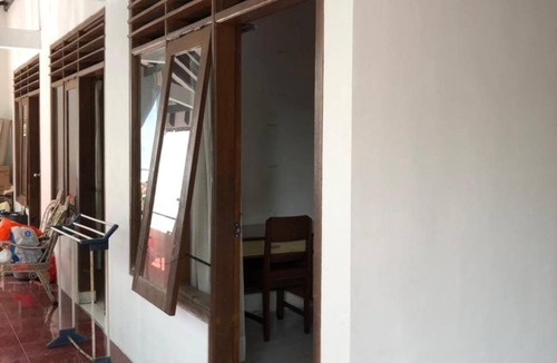 Surabaya Hotel | Hotel O Rumah Oma Syariah
