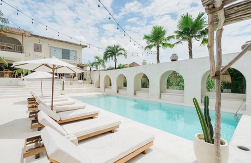 Padonan Hotel | Hotel Sages