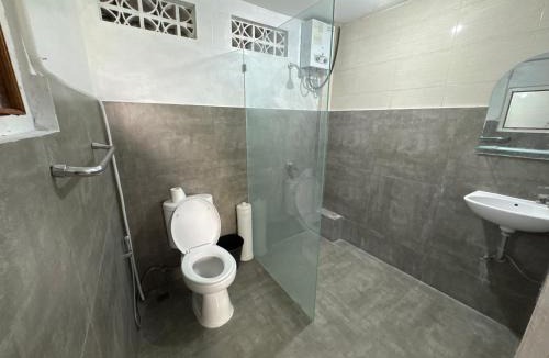 Kartika Plaza House | Chez Suaidah Djamade - Private rooms in private home in Kuta