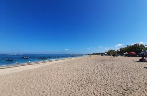 Kartika Plaza Hotel | ABI Hotel3 - 1 minute to the Beach and 1 second to the Mall
