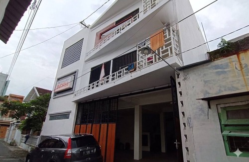 Solo City Centre House | Indria Pasar Gede Deluxe