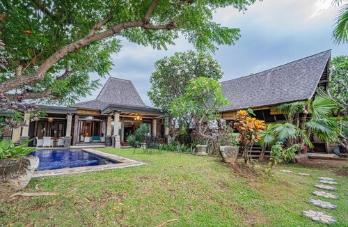Kaliasem Villa | Joglo On The Beach