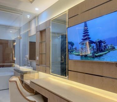 Batu Bolong House | Jonsen Homestay