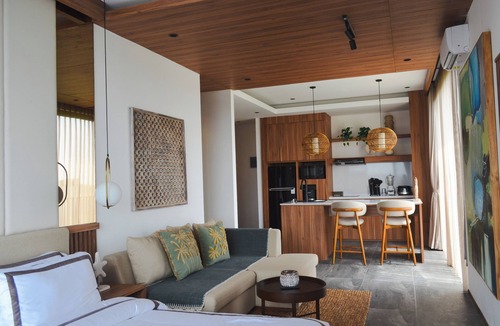 Batu Bolong Apartment | KammOra Living and Villas - Bali Way