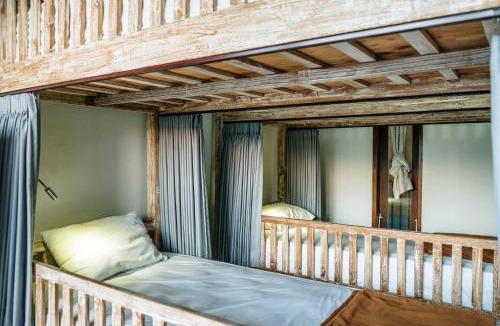 Batu Bolong Hostel | Kayuma Hostel Canggu
