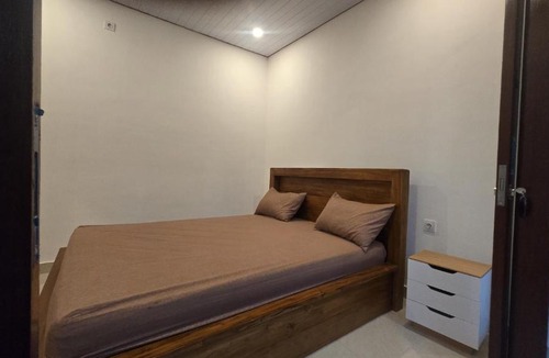 Mas House | kerti guest house