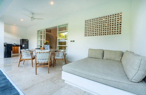 Kemenuh Villa | Kids Slide Room Private Pool Quiet Ubud Jungle