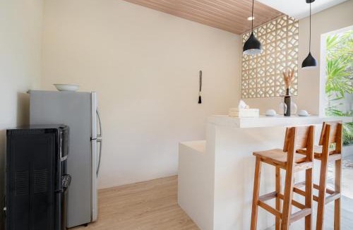 Padonan Villa | KIKI VILLAGE BATHTUB AND LIVING ROOM