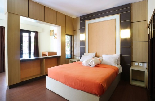 Downtown Kuta Hotel | Kondra Premiere Guest House Kuta