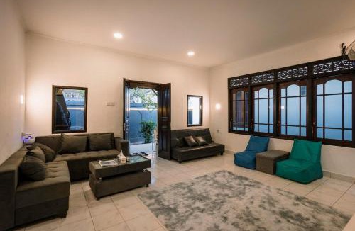 Downtown Kuta Villa | Kuta Beach House