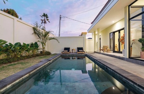 Batu Bolong House | Kyati - Your Private 3BR Oasis Of Tranquility in Canggun