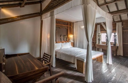 Umalas Villa | La Banane, 4 Bedroom Villa+Cook, Peaceful Tranquility, 5 mins from Seminyak.