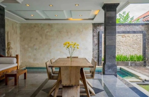 Dewi Sri Villa | Largr 6 Bedrooms & 6 bathrooms villa, Legian.