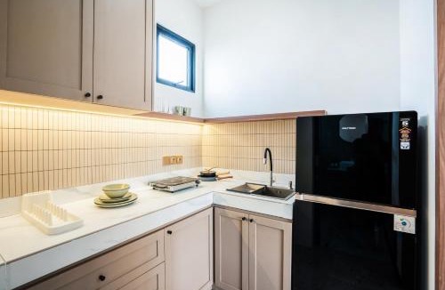 Batu Bolong House | Le Jardin CoLiving A5 - Upscale Apt, Canggu center