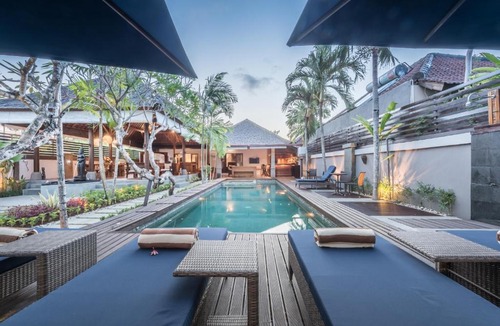 Laksmana Villa | Lime, Luxury 4 bedroom Heart of Seminyak