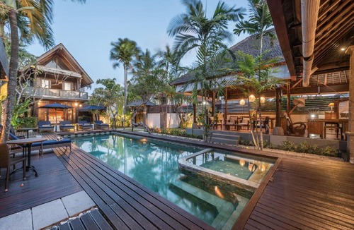 Laksmana Villa | Lime, Luxury 4 bedroom Heart of Seminyak