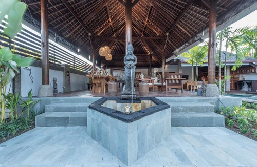 Laksmana Villa | Lime, Luxury 4 bedroom Heart of Seminyak