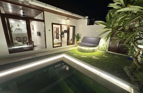 Munggu Villa | Lovely 2 bedroom villa 1 minute from Munggu beach
