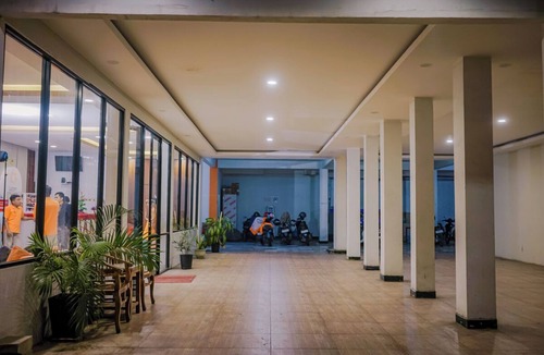Purwodadi Hotel | Lucky Hotel Purwodadi
