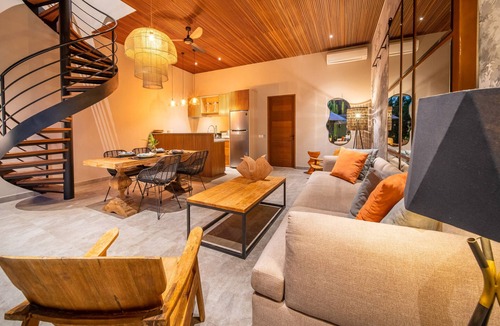 Pererenan Villa | Lush Pool Two Master Suites Near the Beach