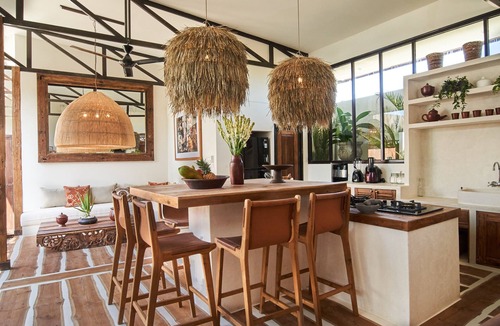 Umalas Villa | Luxueuse Villa Yogisurf 2 Canggu Piscine & Jacuzzi
