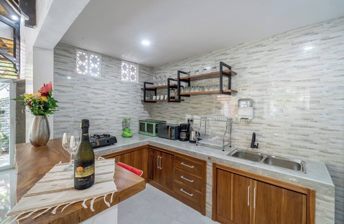 Sanur Kauh House | Luxurious 3-Bedroom and 3-Bathroom Villa "Orenda" in Sanur Bali