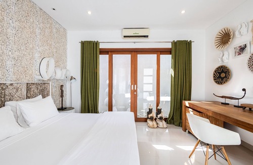Banjar Semer Villa | Luxury 2 Bedroom Villa with Pool near Canggu - Housekeeping Included