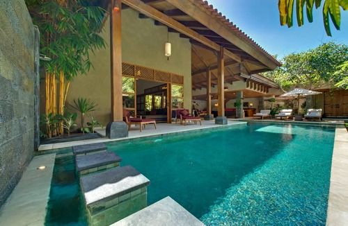 Laksmana Villa | Luxury 4BR Villa By The Beach, Seminyak! - Chill By The Pool During A Sunny Day