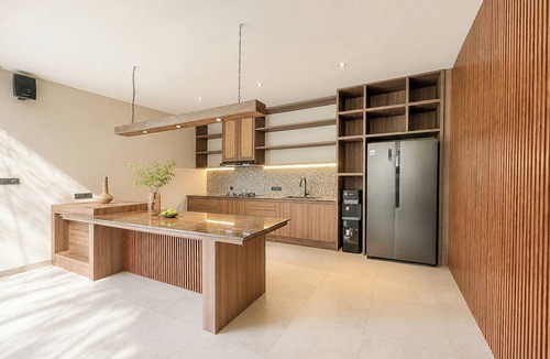 Pengosekan House | Luxury 4BR Villa - Walk to Ubud Center