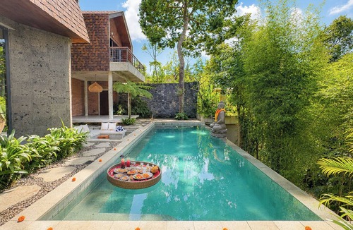 Pengosekan House | Luxury 4BR Villa - Walk to Ubud Center